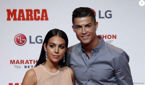 Cristiano Ronaldo découvre son nouveau pays : week-end dans un parc d'attraction avec 