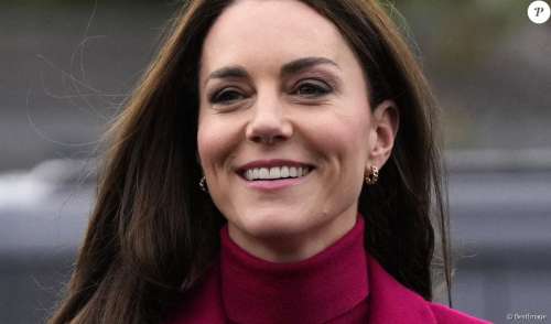 Kate Middleton solaire en manteau flashy et escarpins, la princesse joue le jeu à fond avec William