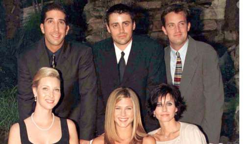 Mort de Matthew Perry : Les 5 stars de Friends brisent le silence ensemble, 