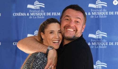 Arnaud Ducret et sa femme Claire Francisci : le couple plus amoureux que jamais au Festival de La Baule !