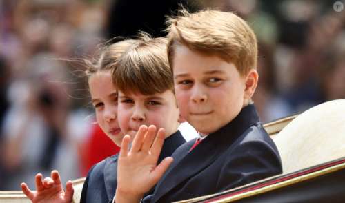 Prince George a 10 ans : sosie de son papa William sur une photo inédite, gros changement remarqué