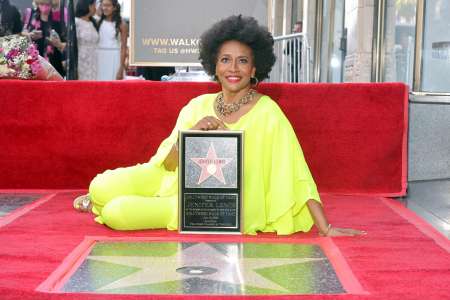 Jenifer Lewis honorée d’une étoile sur le Hollywood Walk of Fame