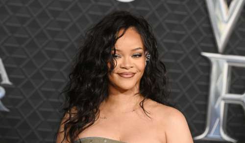 Rihanna s’adresse aux fans qui attendent son retour sur scène