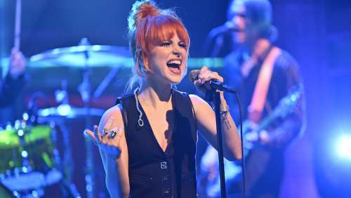 Paramore a interprété “This Is Why” dans “The Tonight Show”