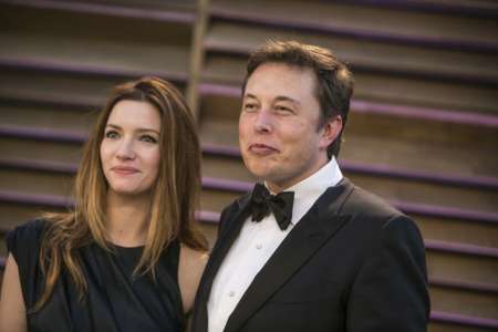 L’ex-femme d’Elon Musk s’est fiancée à Thomas Brodie-Sangster, et son commentaire est tout à fait éloquent