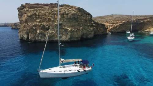 Louez un bateau et embarquez pour Malte