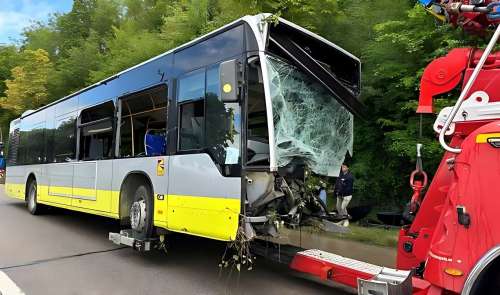 Accident de bus SNCF : Deux morts et des dizaines de blessés dans une collision bus-voiture à Yvelines