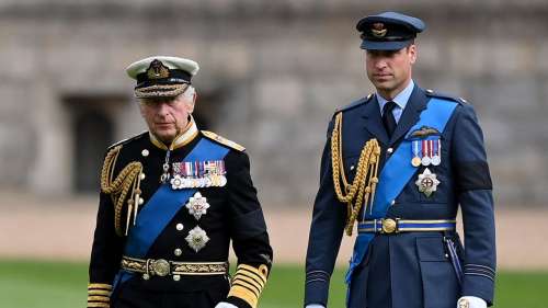Prince William, King Charles III Left Personal Notes on Queen Elizabeth II's Funeral Bouquet