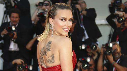 Accusations d'abus sexuels : l'actrice Scarlett Johansson prend la défense de Woody Allen