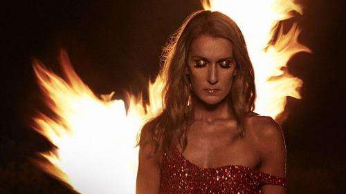 Céline Dion dévoile trois chansons et lance sa nouvelle tournée mondiale baptisée 