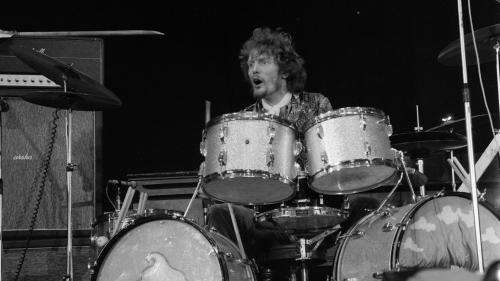 Ginger Baker, batteur légendaire et co-fondateur avec Eric Clapton du groupe de rock Cream, est mort à 80 ans