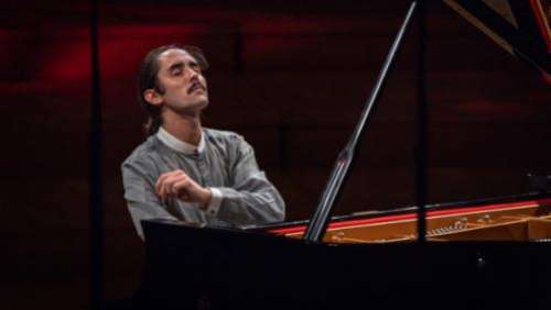 Au concours de piano Long-Thibaud-Crespin, le public couronne avec clairvoyance le Français Jean-Baptiste Doucet