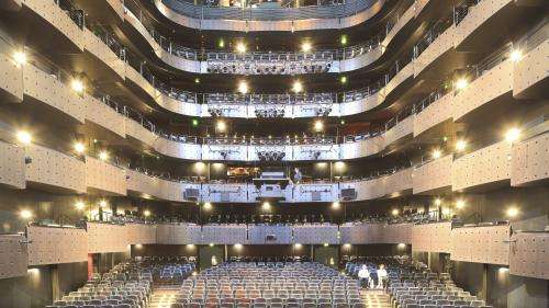 L'Opéra de Lyon dénonce une baisse des subvention de la mairie, l'accusant d'être 