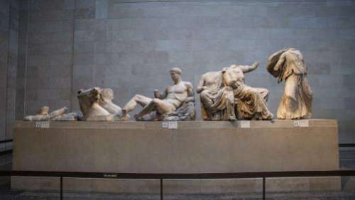 Marbres du Parthénon : Boris Johnson revendique des sculptures 