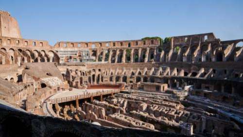 Sélection du projet de reconstitution de l'arène de l'amphithéâtre romain du Colisée à Rome