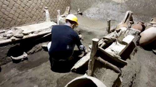Pompéi : des archéologues découvrent les vestiges d'une chambre d'esclaves