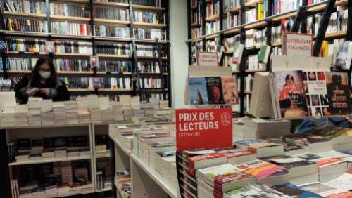 Livres : le Parlement adopte un texte soutenant les librairies face aux géants du e-commerce