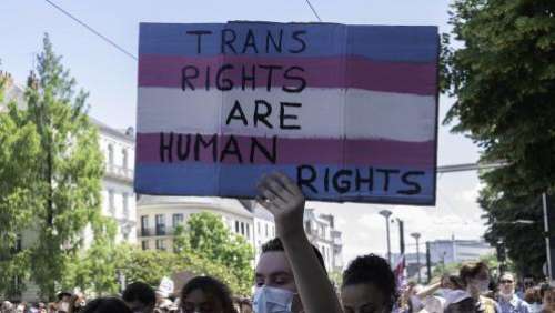 Identité de genre : grosses tensions dans le mouvement féministe sur la place des femmes trans