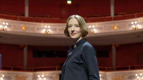 Opéra de Paris : six femmes, cheffes d'orchestre et metteuses en scène, à l'honneur de la saison 2022-2023
