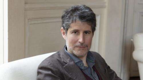 Giuliano da Empoli reçoit le Grand Prix de l'Académie française pour son roman 