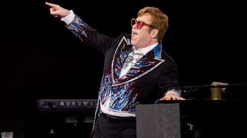 Elton John en tête d'affiche au festival de Glastonbury pour son 