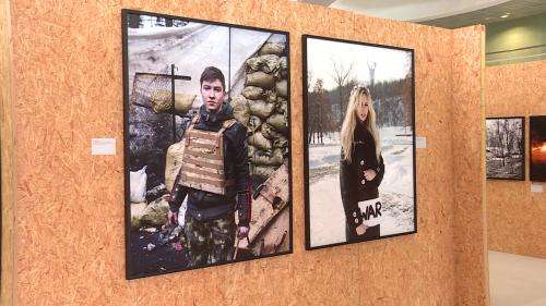 Au Havre, 20 ans de résistance ukrainienne dans l'œil du photographe Guillaume Herbaut