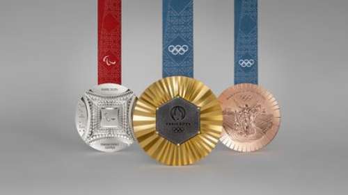 Paris 2024 : découvrez les médailles des Jeux olympiques et paralympiques, serties d'un morceau de tour Eiffel