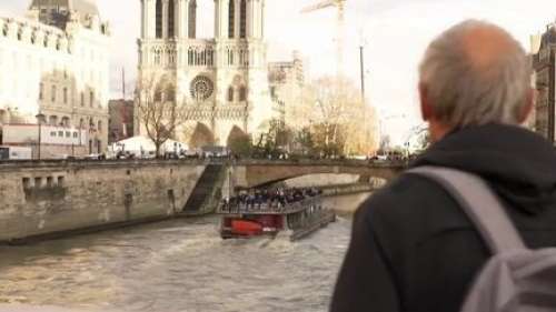 Notre-Dame de Paris : les touristes ont hâte de visiter à nouveau la cathédrale