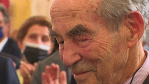 Mort de Robert Badinter : l’ancien ministre de la Justice est décédé à l’âge de 95 ans