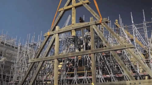 Notre-Dame de Paris : la construction se poursuit dans la cathédrale