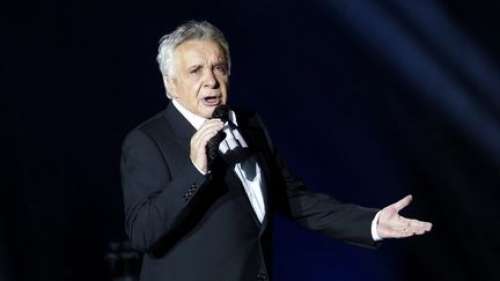 Michel Sardou souffre d'une angine et reporte deux concerts