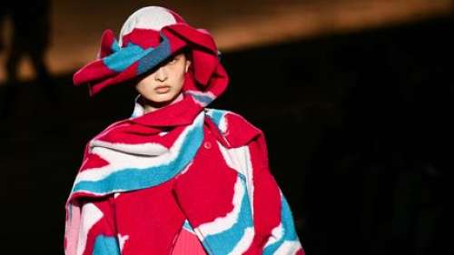 Défilé automne-hiver 2024-25, nouveaux projets A-POC ABLE, boutique parisienne : une Fashion Week bien remplie pour la maison japonaise Issey Miyake
