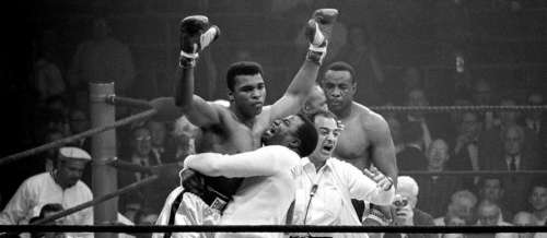 Il y a 56 ans, Mohamed Ali envoyait Sonny Liston au tapis en 148 secondes