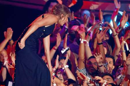 Une spectatrice meurt lors d’un concert de Taylor Swift au Brésil