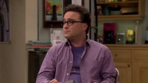 Johnny Galecki (The Big Bang Theory) : cette écoeurante manie de l’acteur pendant le tournage
