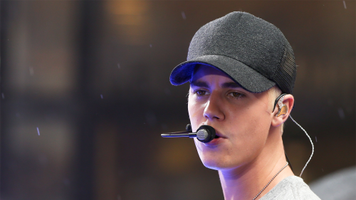 Justin Bieber, paralysé, annule tous ses concerts