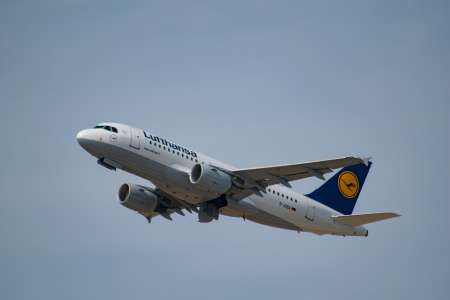 Lufthansa en grève : plusieurs milliers de vol annulés, les passagers pris au dépourvus