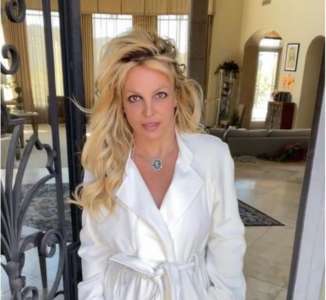 Britney Spears très remontée : elle s’en prend à Jennifer Lopez dans un nouveau texte enflammé