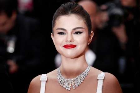 Selena Gomez en studio à Paris, elle annonce son nouvel album