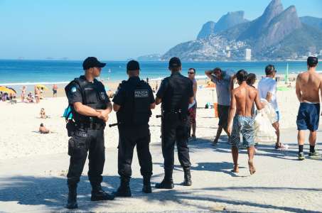 Ibiza : une homme tente de kidnapper une fillette sur la plage