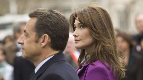 Carla Bruni partage un cliché de Nicolas Sarkozy en Ken, les internautes hilares