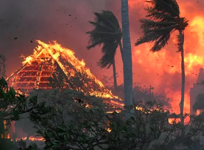 Incendies à Hawaï : l’île en proie aux flammes, les vidéos deviennent virales