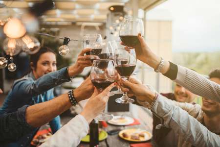 Voici l’alcool préféré des Français… et ce n’est plus le vin !