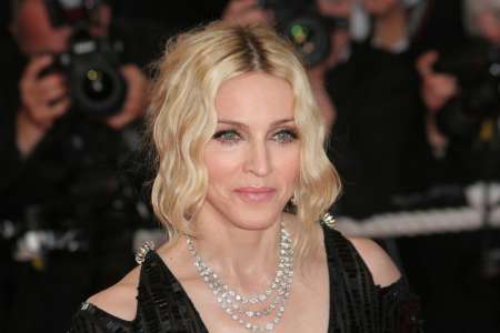 Madonna s’affiche sans maquillage et sans sourcils, les internautes sous le choc