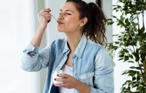 Perte de poids : voici le meilleur yaourt pour mincir efficacement, selon les experts