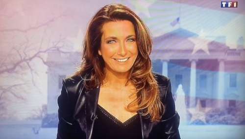 La boulette d’Anne-Claire Coudray dans le 20h de TF1 : « il a fumé la moquette » (VIDEO)