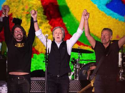 Regardez Dave Grohl et Bruce Springsteen rejoindre Paul McCartney sur scène à Glastonbury 2022