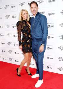 Paris Hilton et Carter Reum accueillent leur premier enfant : détails