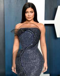 Kylie Jenner appelle les critiques qui prétendent qu’elle n’est pas relatable