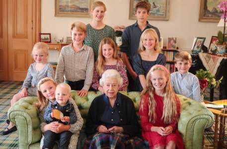 La famille royale rend hommage à la reine Elizabeth II pour son 1er anniversaire depuis sa mort